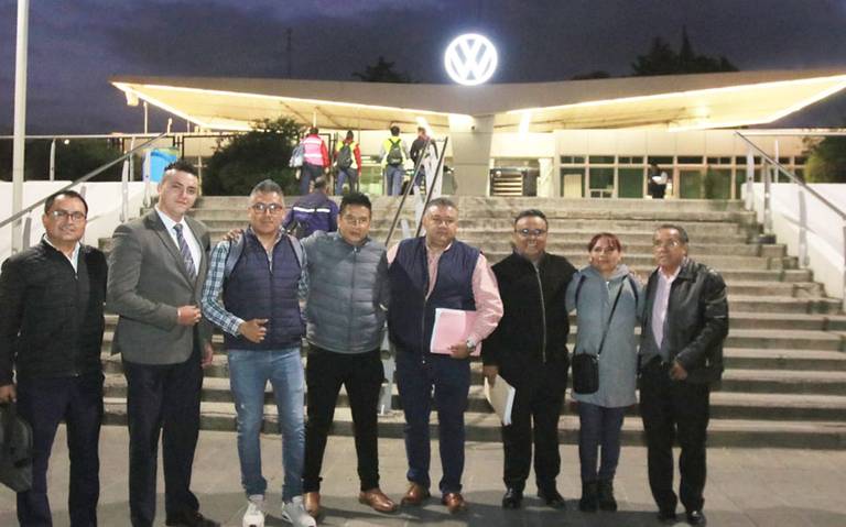 Esta imagen tiene un atributo ALT vacío; su nombre de archivo es La-empresa-Volkswagen-de-Mexico-con-sede-en-Puebla-reinstalo-a-cinco-de-los-ocho-trabajadores-que-habia-despedido.jpeg