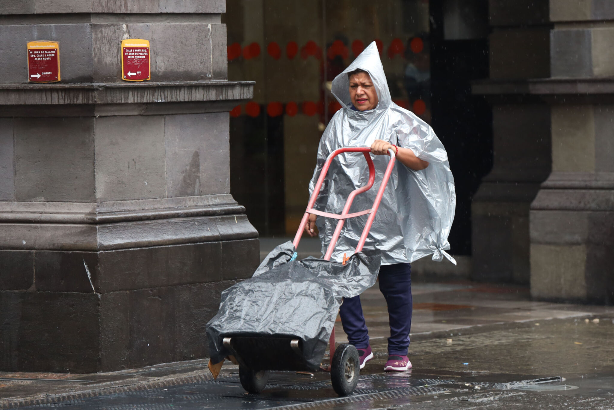 Por onda tropical continuarán lluvias en Puebla