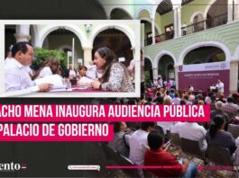 Joaquín Díaz Mena lidera audiencia pública en Palacio de Gobierno