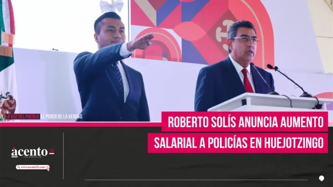 Roberto Solís anuncia aumento salarial a policías en Huejotzingo