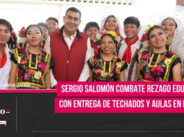 Sergio Salomón combate rezago educativo con entrega de techados y aulas en Puebla