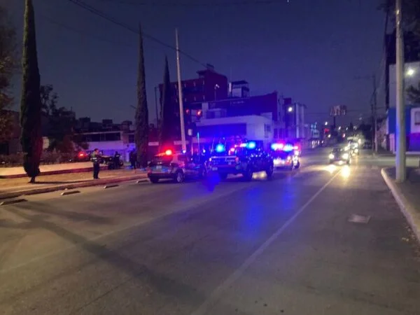 Trágico accidente en Puebla taxista pierde la vida tras choque con patrulla de la SSC en el Blvd 5 de Mayo