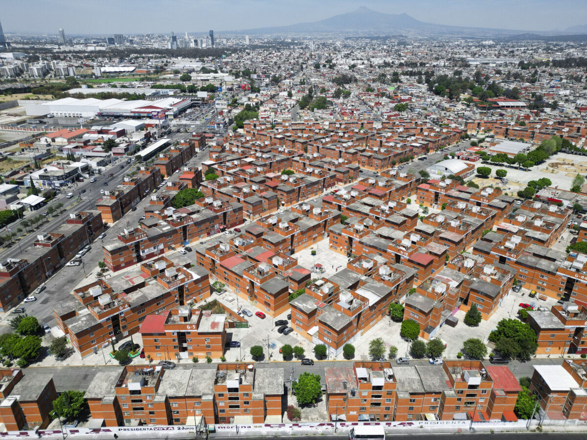 Unidad habitacional de Agua Santa