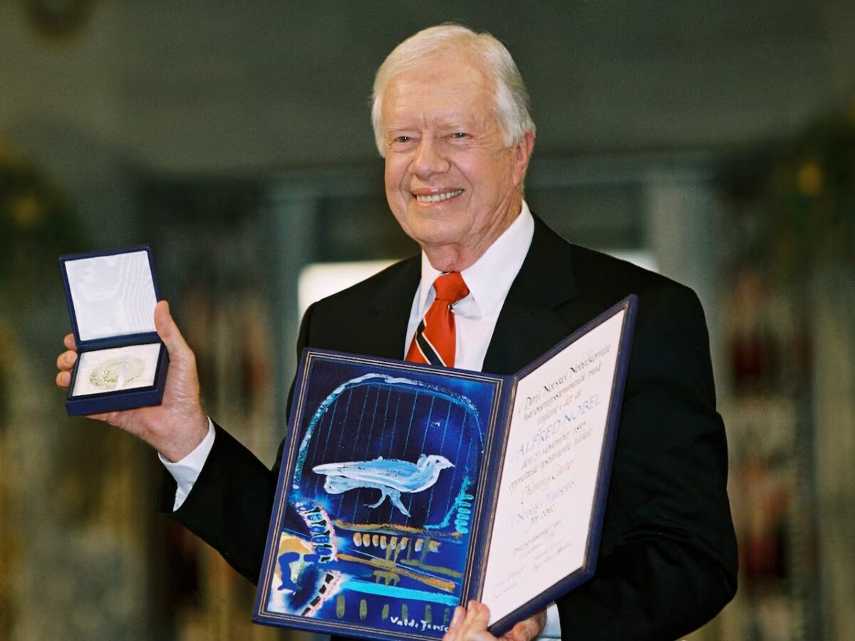 Jimmy Carter fallece a los 100 años, deja un legado de paz