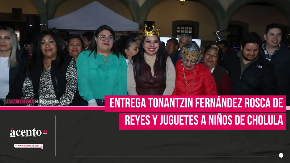 Entrega Tonantzin Fernández rosca de Reyes y juguetes a niños de Cholula