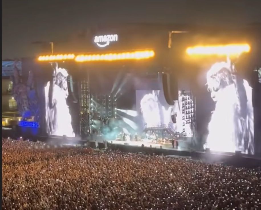 El cierre del festival estuvo marcado por actuaciones destacadas de artistas como Mon Laferte y Zoé.