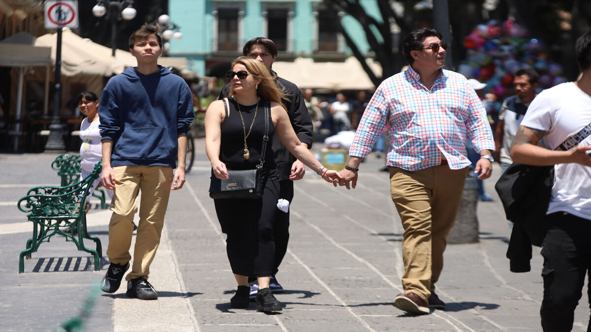 ¿Cuánto tiempo se quedan los turistas en la ciudad de Puebla?