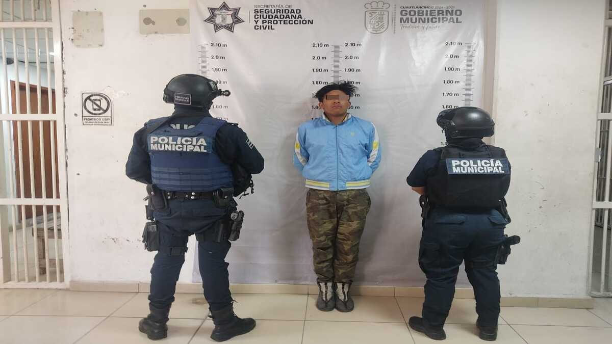 Policías de Cuautlancingo detuvieron a una persona por asaltar un Oxxo