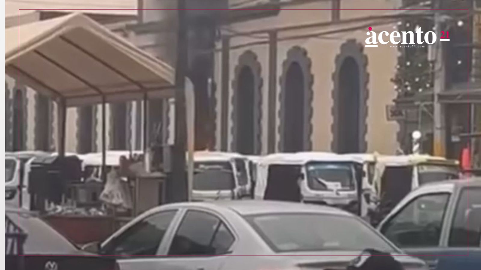 Pobladores de Acatzingo incendiaron entrada de la presidencia municipal