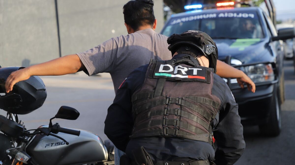 En redes sociales, los poblanos han reportado que en colonias al sur de la ciudad, presencia de patrullas de la Policía Municipal, Estatal, así como de la Guardia Nacional,