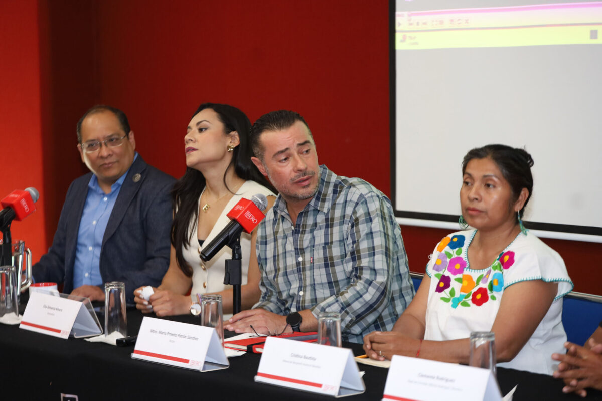 Presentan  documental Ayotzinapa Memoria y Resistencia visibilizó el dolor que aún sufren familias de los 43 normalistas desaparecidos.