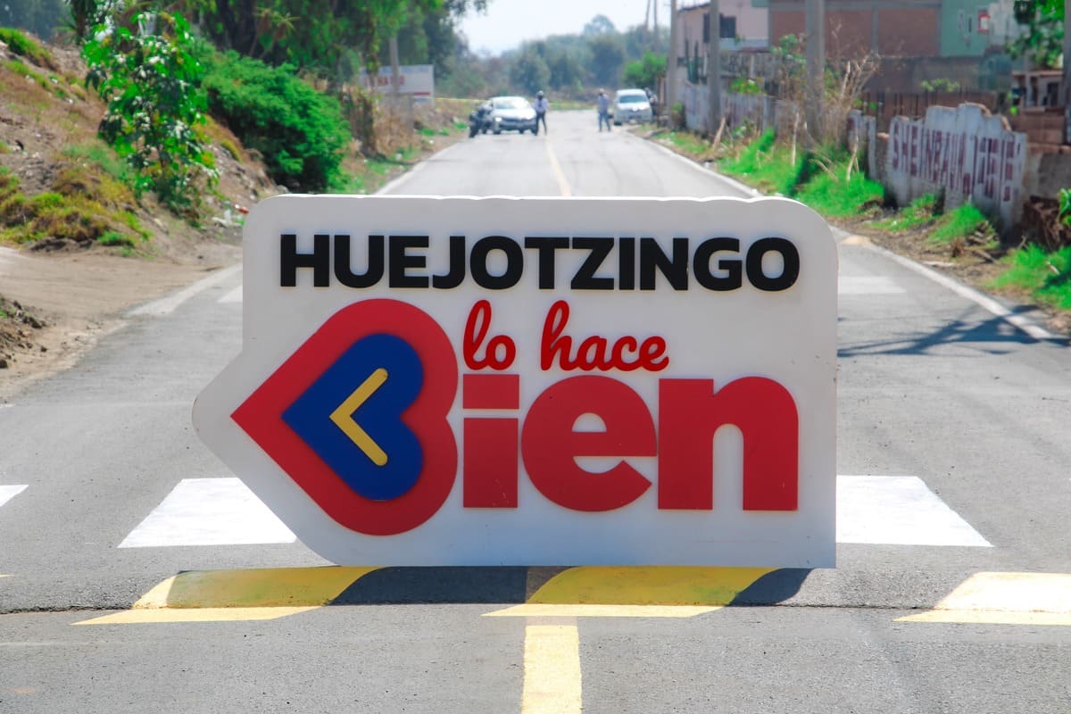Roberto Solís inaugura la tercera vialidad rehabilitada como parte del “Rescate Carretero” en Huejotzingo
