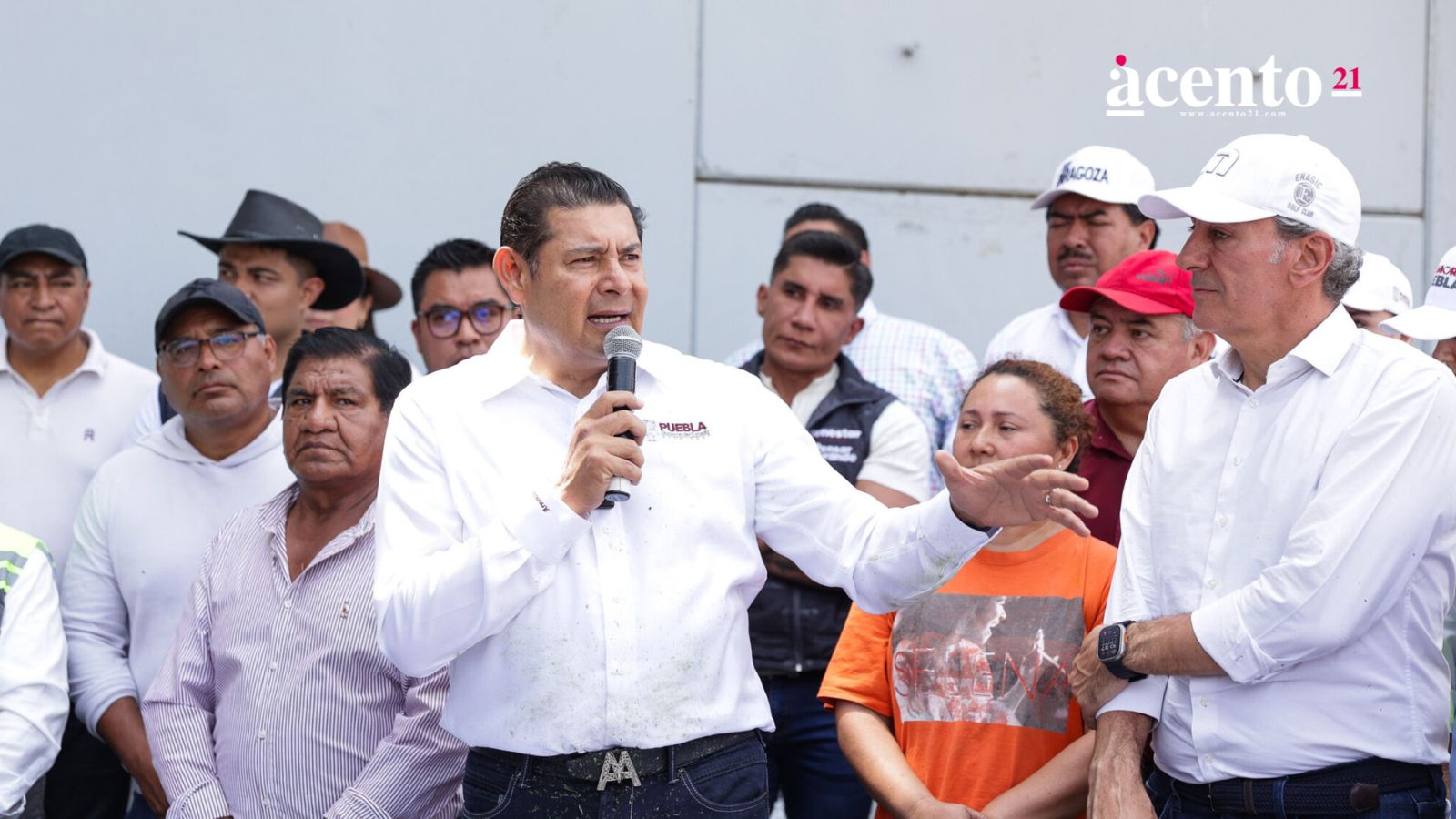 Llama Armenta a alcaldes para atender seguridad en Puebla “están a favor o en contra”