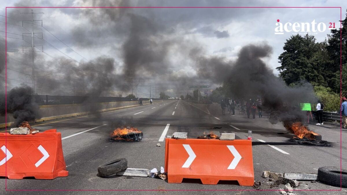Por segunda ocasión consecutiva, cierran la autopista a la altura de Xoxtla