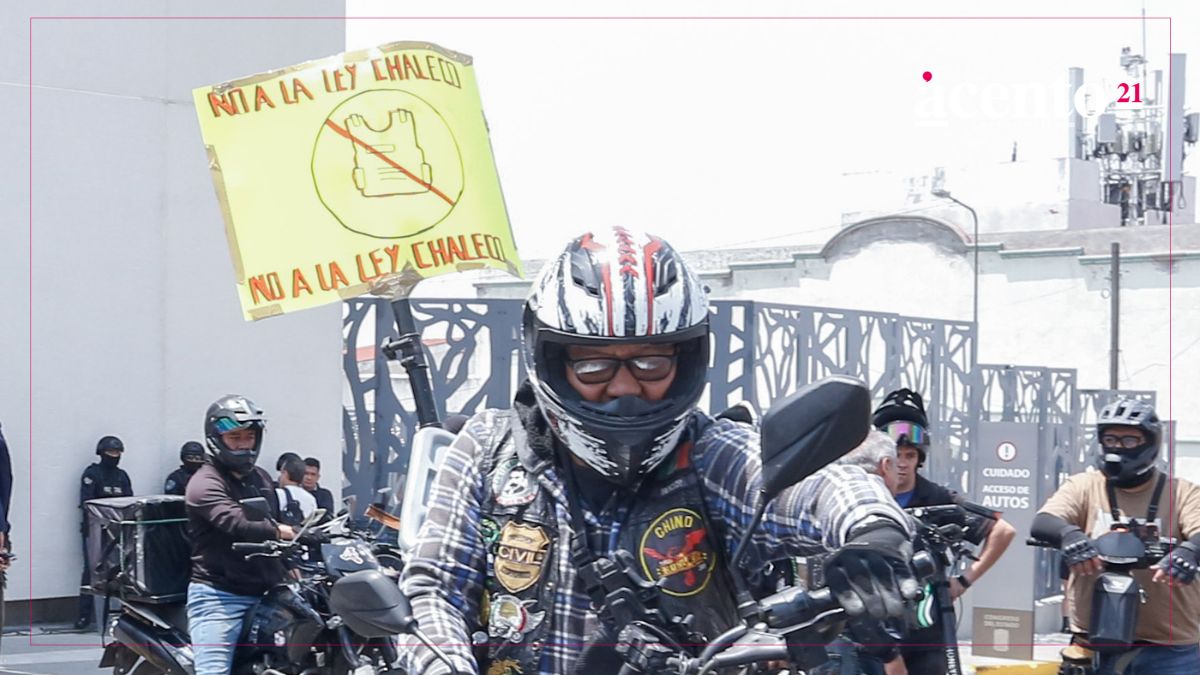 Con rodada, motociclistas se manifiestan contra la Ley Chaleco en Puebla