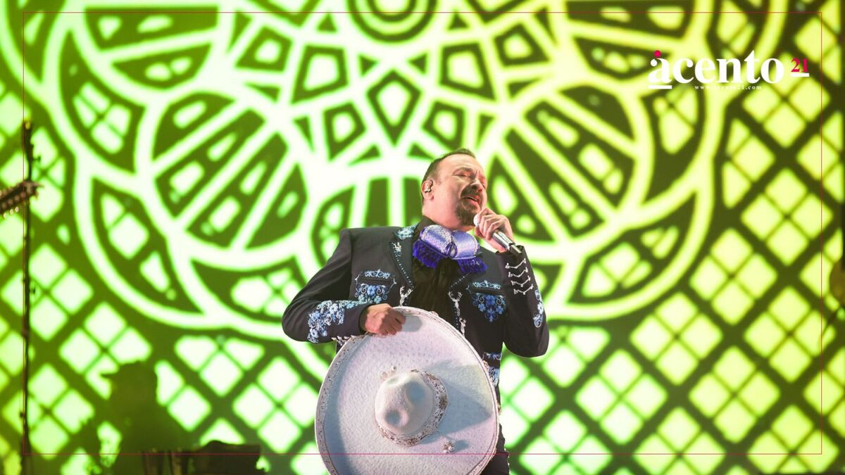 Pepe Aguilar se robó el corazón de los poblanos durante su concierto en la Feria de Puebla