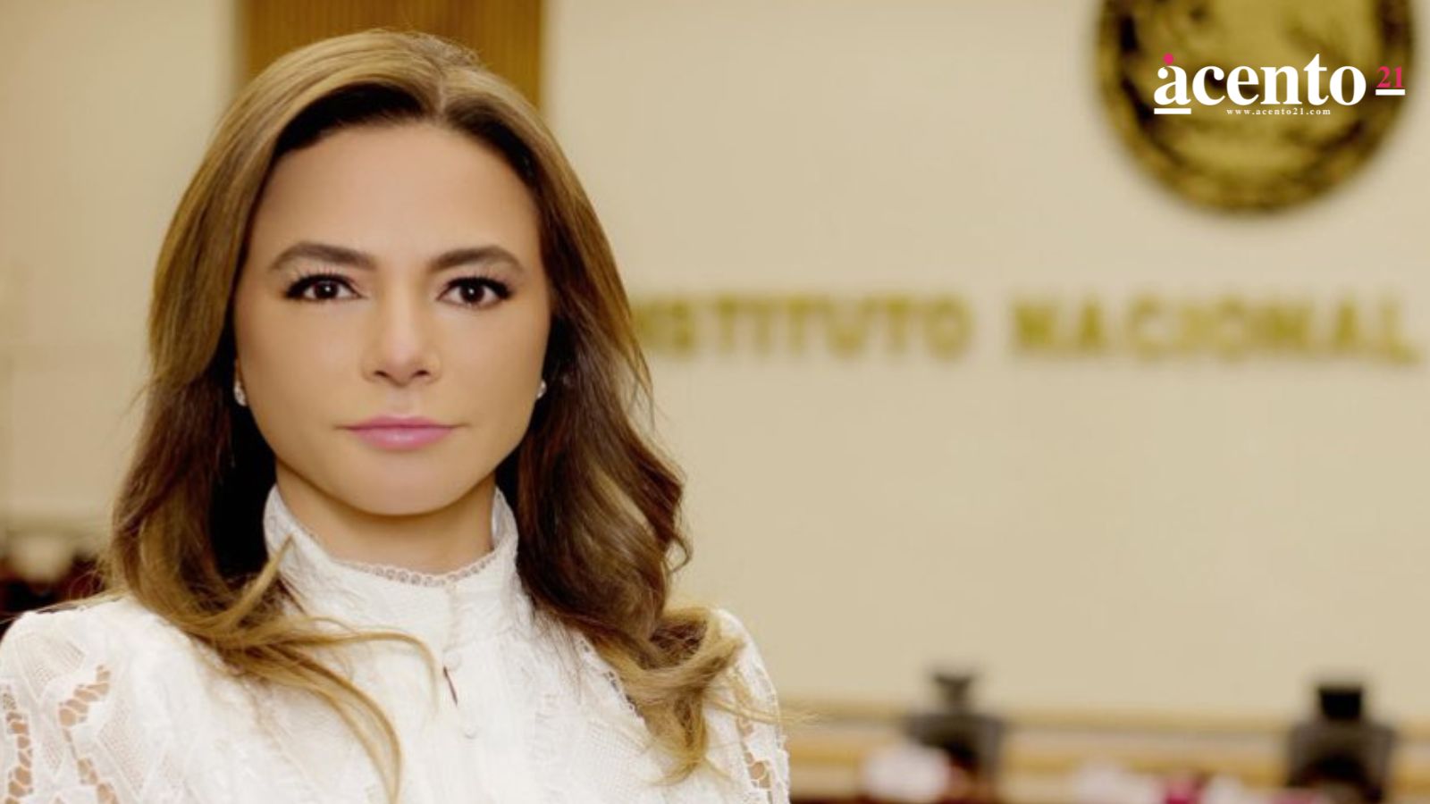 Con el voto de Carla Humphrey, INE valida la elección del Poder Judicial