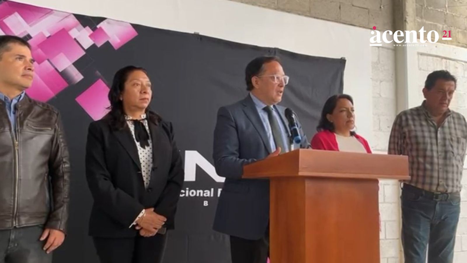 INE puede cancelar candidaturas por repartir acordeones, advierte presidente
