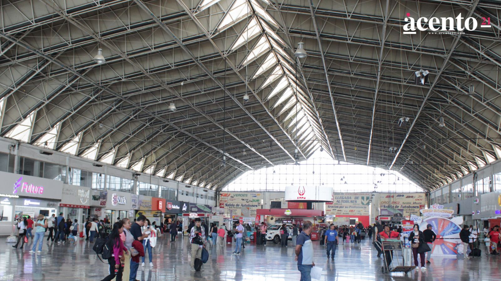 Hombre guatemalteco quería viajar con casi 3 kilos de cristal, fue detenido en la CAPU