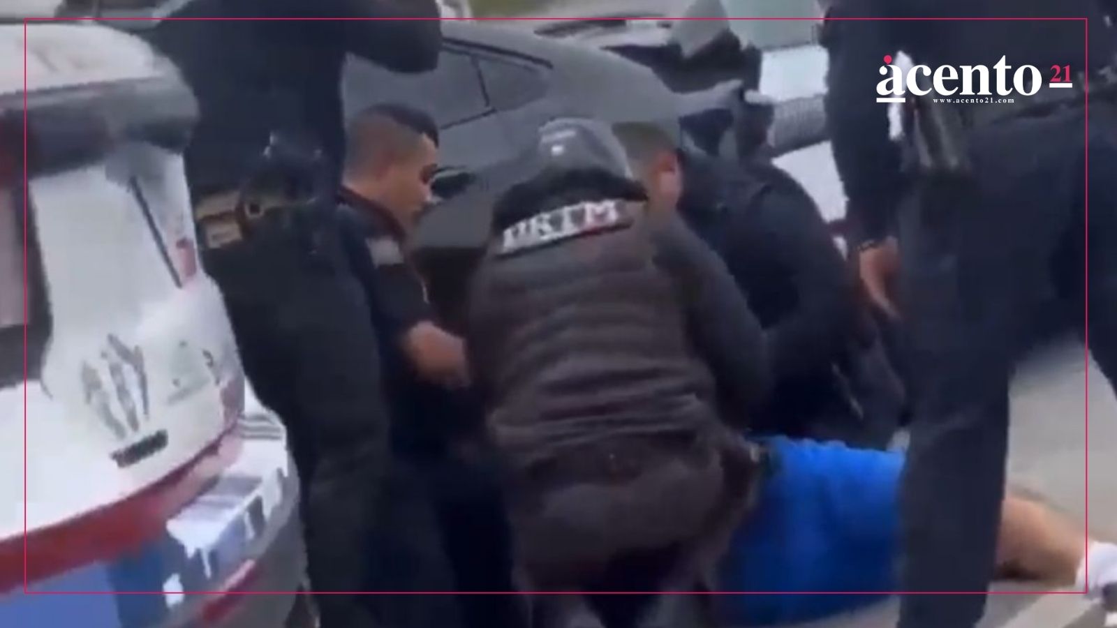 Detienen a pareja de automovilistas en Periférico por evadir operativo
