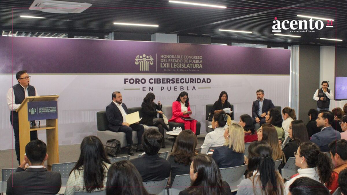 Jóvenes expresan aval a ley de ciberseguridad de Puebla