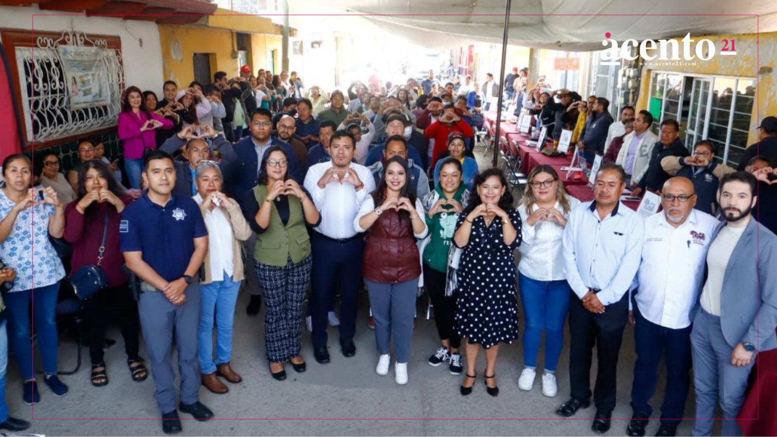 Con sensibilidad y compromiso, Tonantzin Fernández acerca el gobierno a Tepontla con el Miércoles Ciudadano Con sensibilidad y compromiso, Tonantzin Fernández acerca el gobierno a Tepontla con el Miércoles Ciudadano