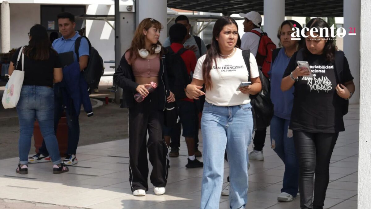 Lanza BUAP convocatoria de apoyo a madres estudiantes: te explicamos cómo postularte