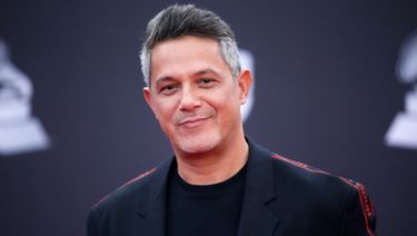 Ivet Playà, de 27 años, ha hecho públicos señalamientos contra el cantante español Alejandro Sanz, acusándolo de manipulación emocional, grooming y abuso de poder