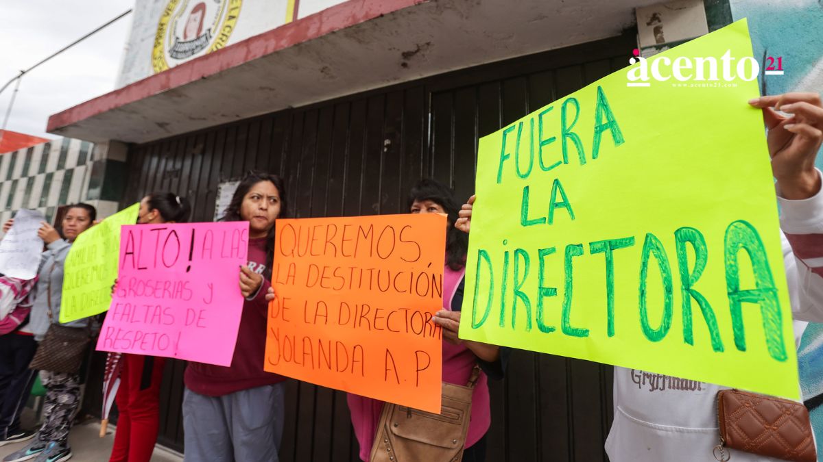 Por malos tratos, exigen la destitución de la directora de la escuela Josefa Ortiz de Domínguez