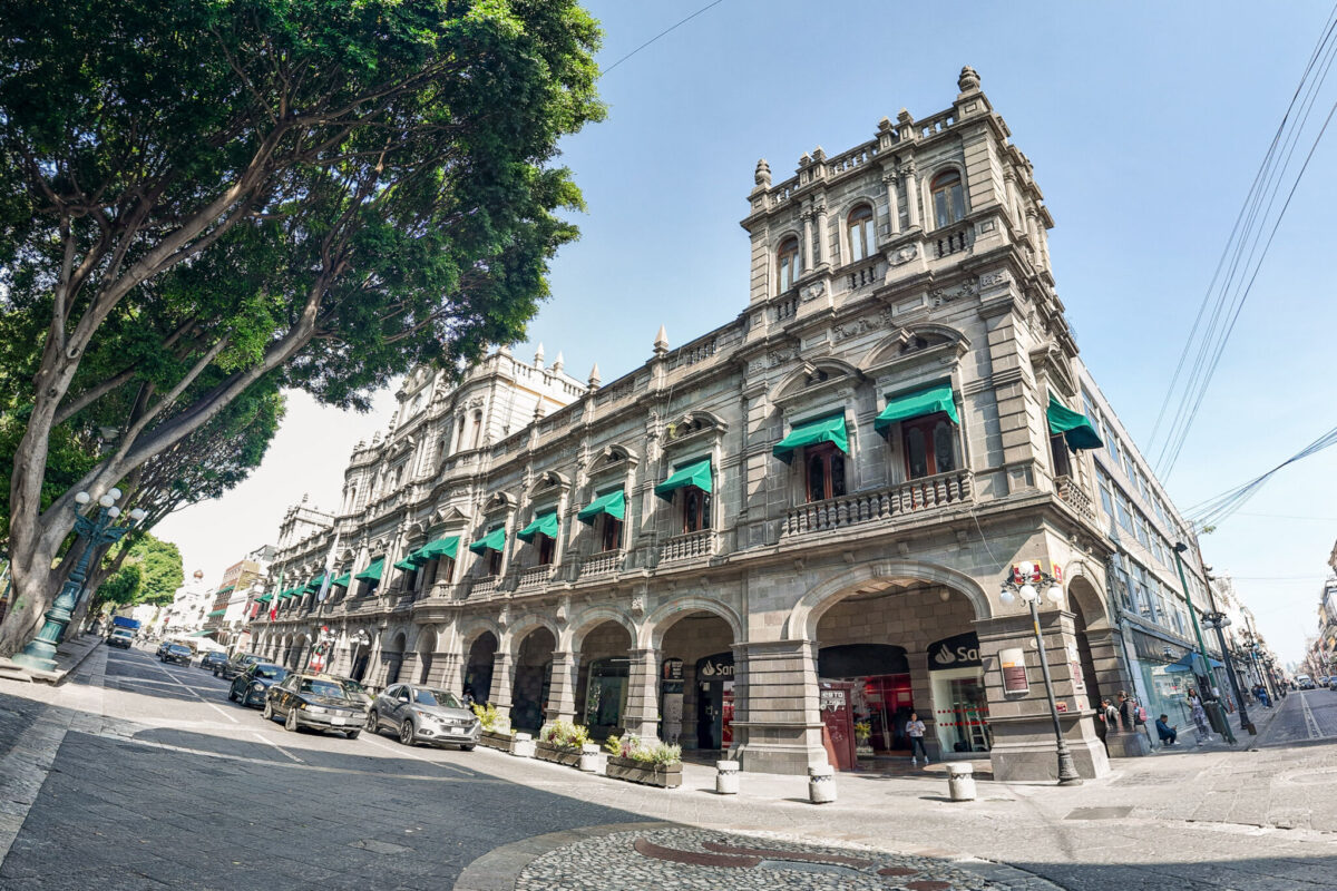 El Ayuntamiento de Puebla denunciará a empresas con irregularidades en contratos con la pasada administración en caso de que no justifiquen los servicios prestados.