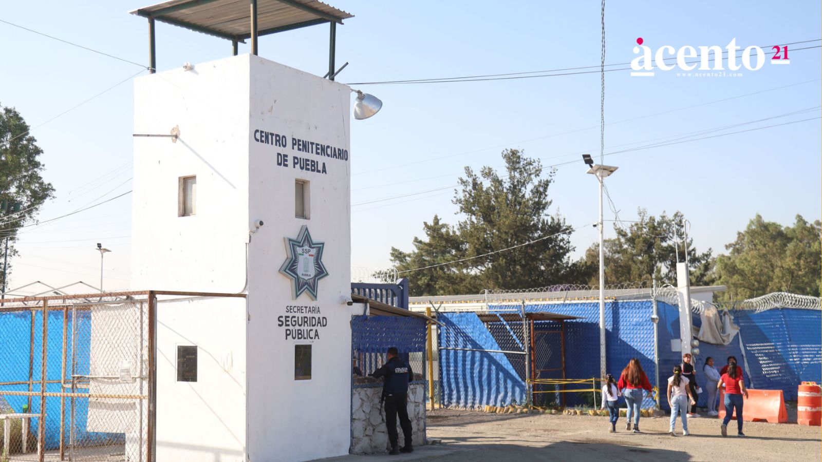 Destituyen a directores de los penales de San Miguel y Tepexi