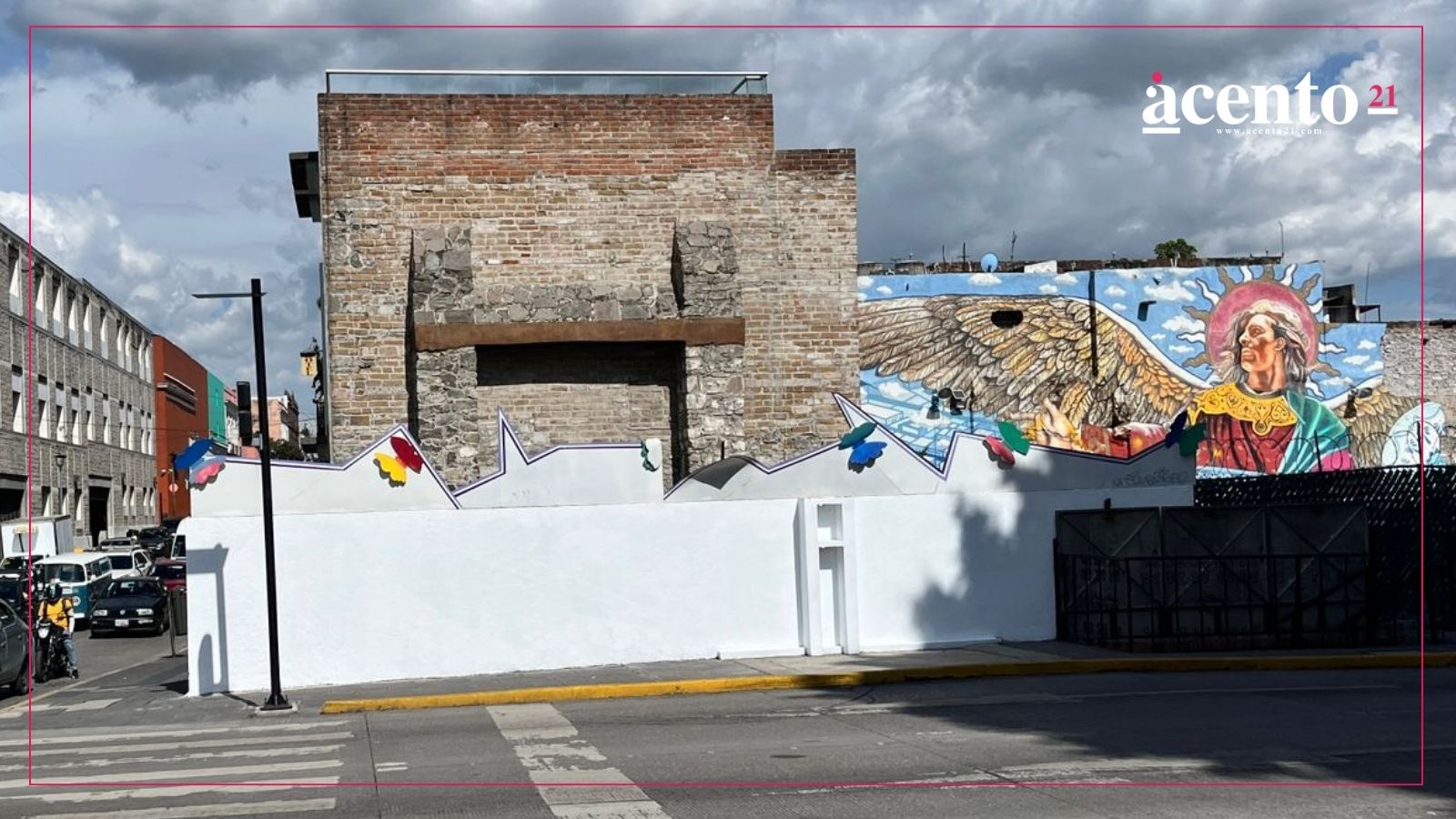 Restaurarán mural en honor a víctimas de violencia ácida en Puebla