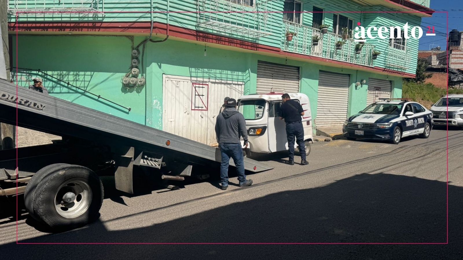 Dirección de Vialidad de Cuautlancingo asegura mototaxis que circulaban de manera irregular