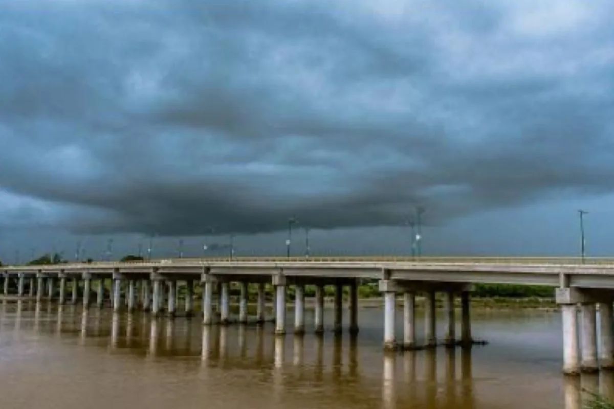 La construcción del puente Pilotes, que pondrá fin a la histórica panga de Valsequillo, está por iniciar, luego de que la Secretaría de Medio Ambiente y Recursos Naturales (Semarnat) autorizó el estudio de impacto ambiental del proyecto.