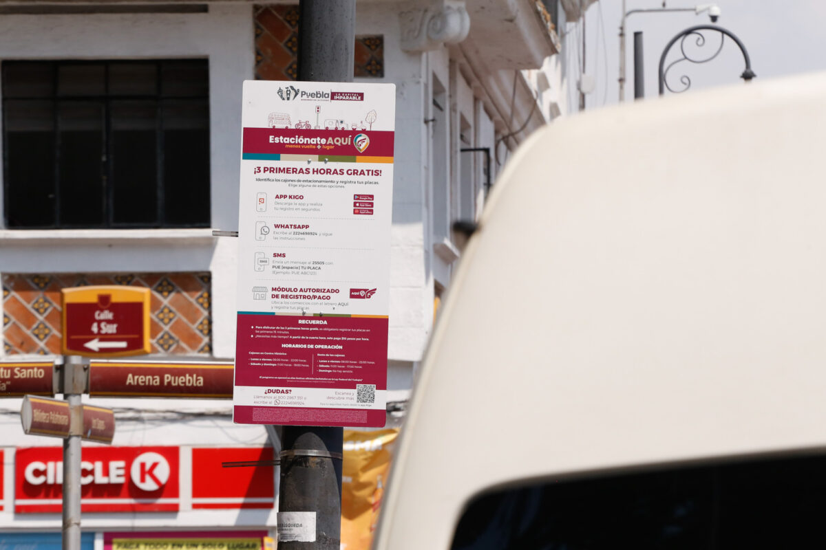 En total, el gobierno municipal de Puebla ingresó 6 millones 763 mil 284 pesos por el uso de los cajones de estacionamiento y sanciones por infringir el reglamento.