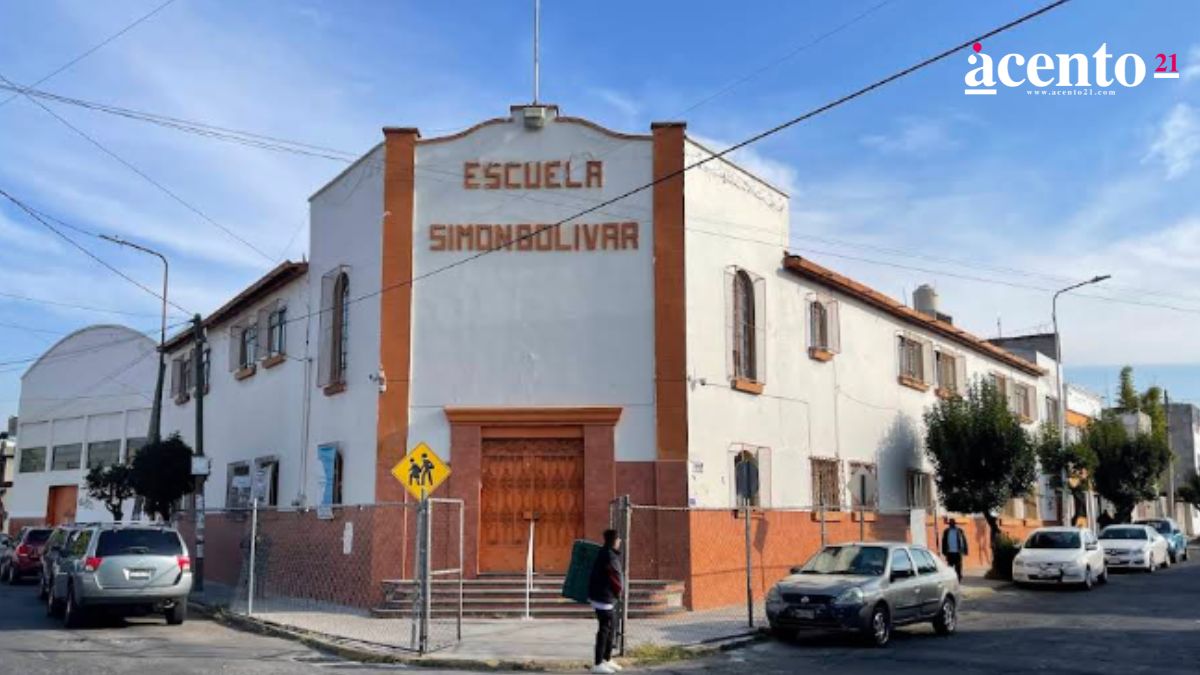 Otro asalto a una escuela de Puebla: Ahora roban artículos de tecnología de la primaria Simón Bolívar