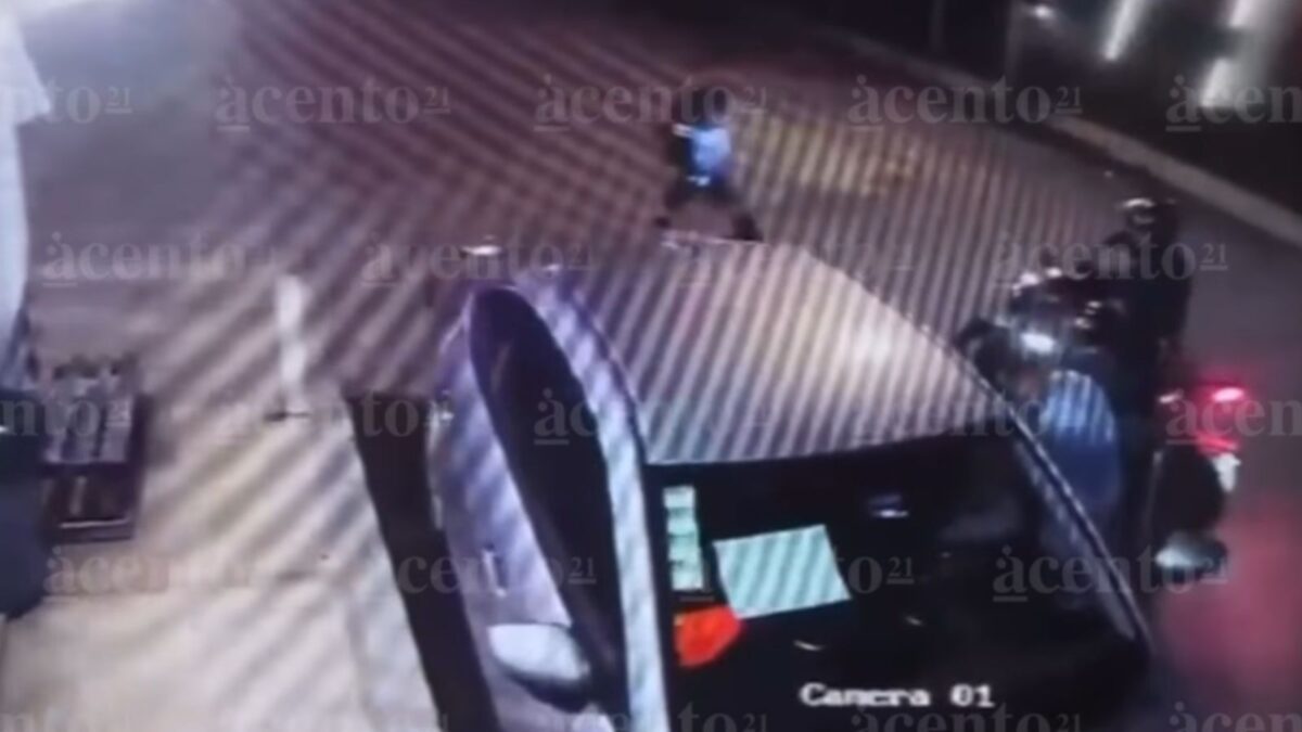 Asaltan a automovilista y le roban su vehículo en Xonacatepec
