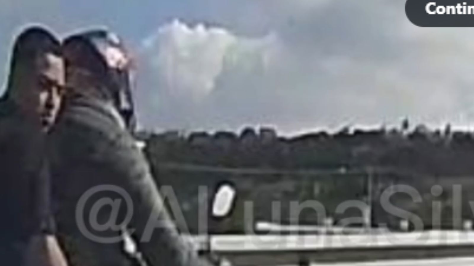 Automovilista denuncia intento de asalto en Periférico por dos motociclistas Automovilista denuncia intento de asalto en Periférico por dos motociclistas