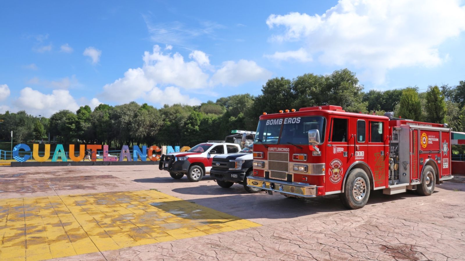 Reconoce Omar Muñoz labor del cuerpo de bomberos de Cuautlancingo