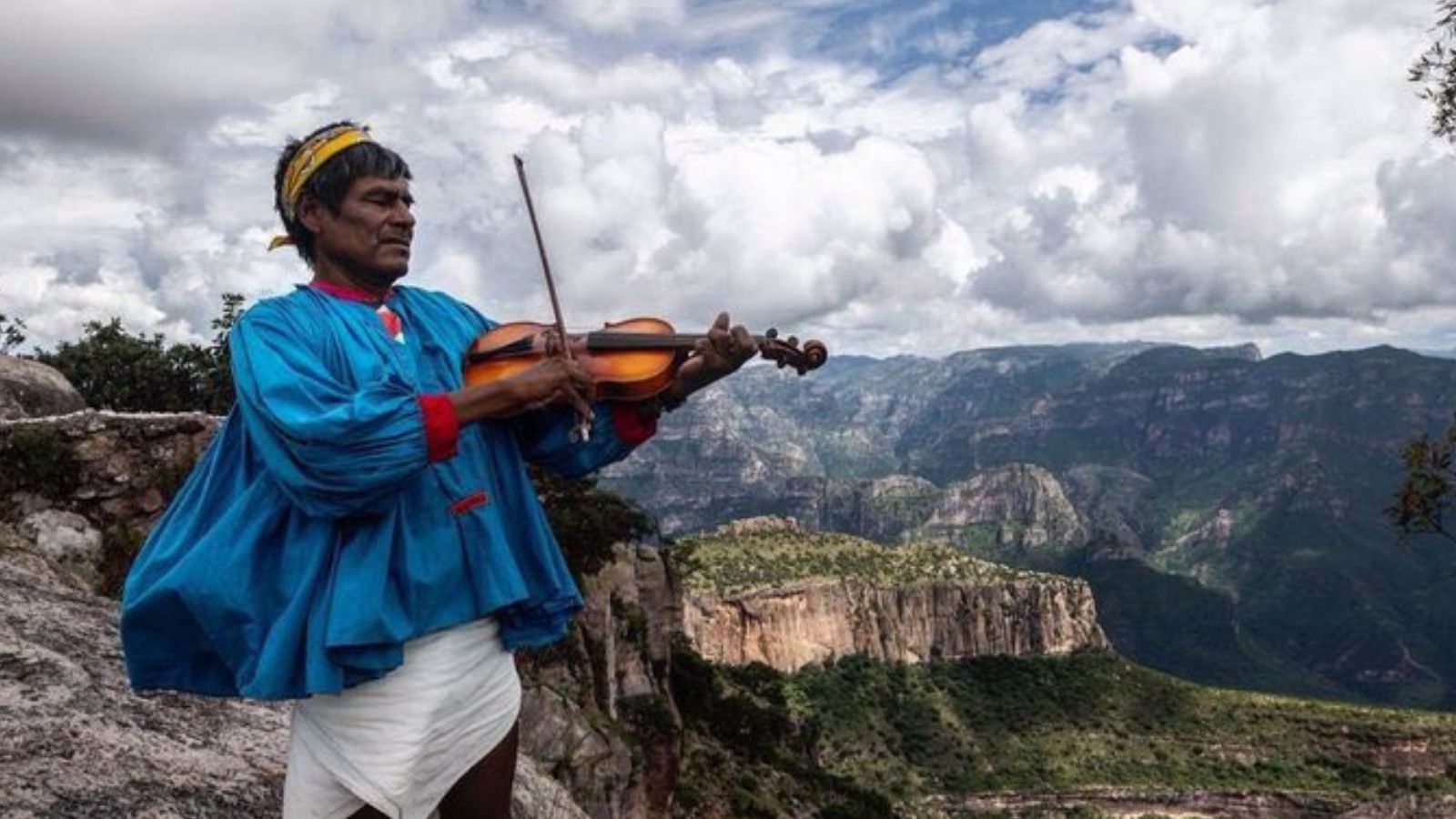 Día Internacional de los Pueblos Indígenas derechos, retos y futuro tecnológico Día Internacional de los Pueblos Indígenas derechos, retos y futuro tecnológico