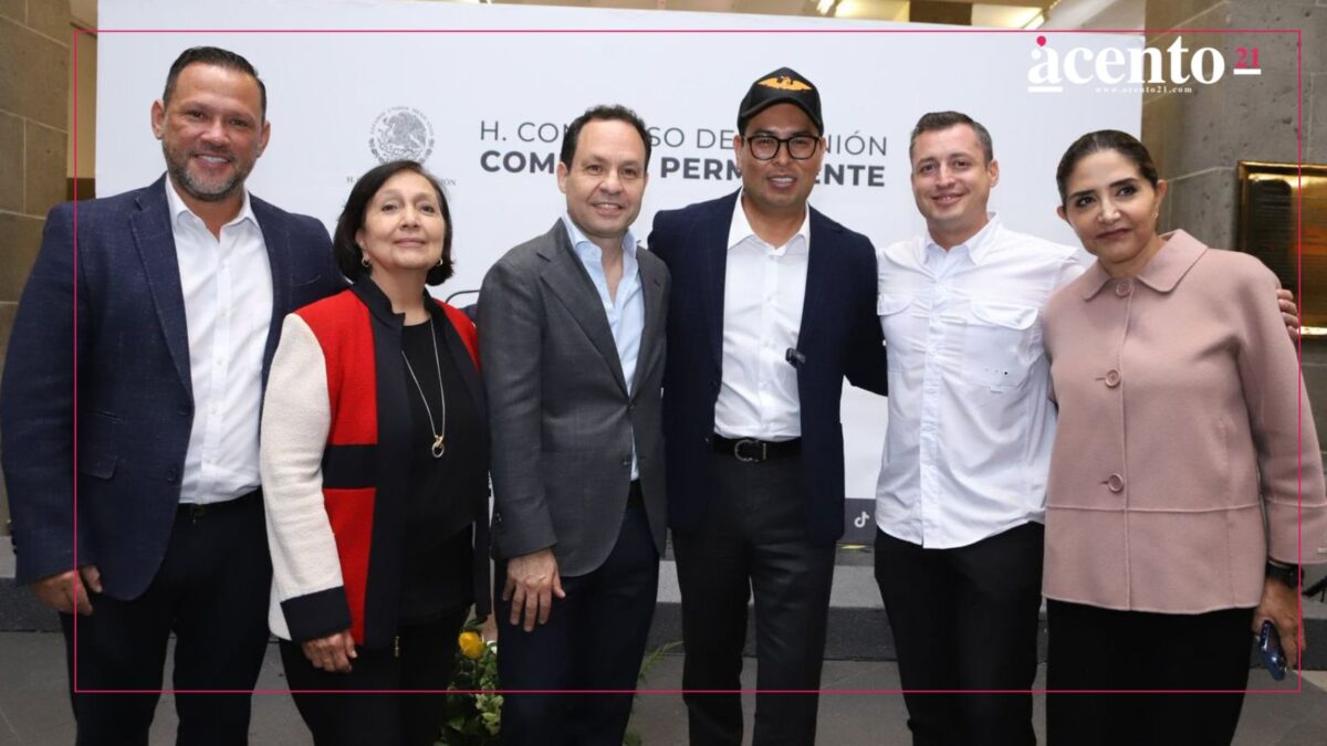 Néstor Camarillo se va a Movimiento Ciudadano