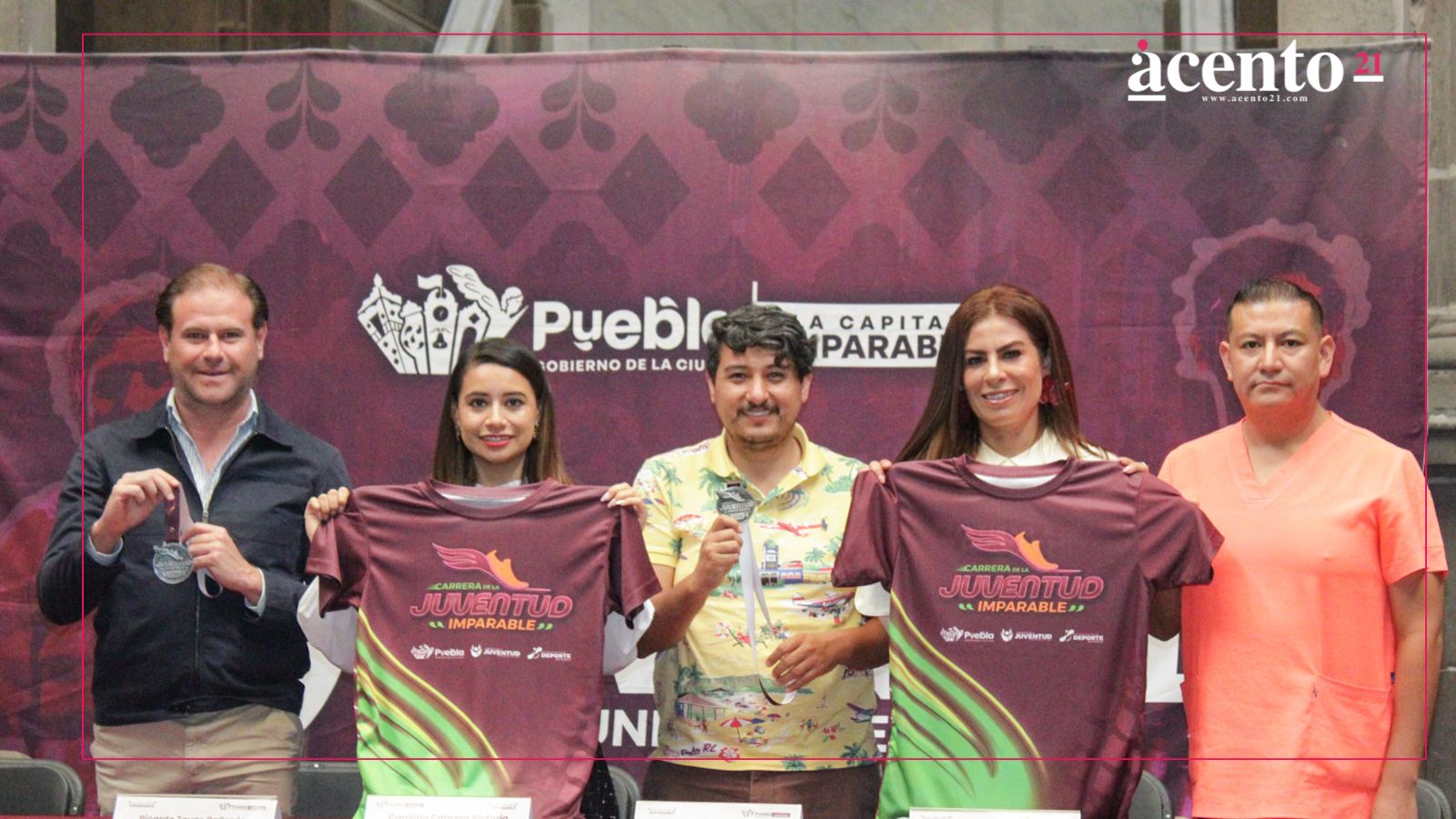 Presentan playera y medalla para la 