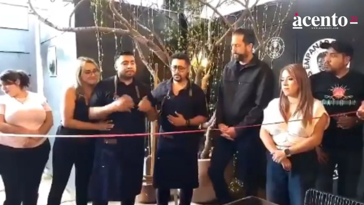 Paco “de las empanadas” de Acapulco abre local en Puebla