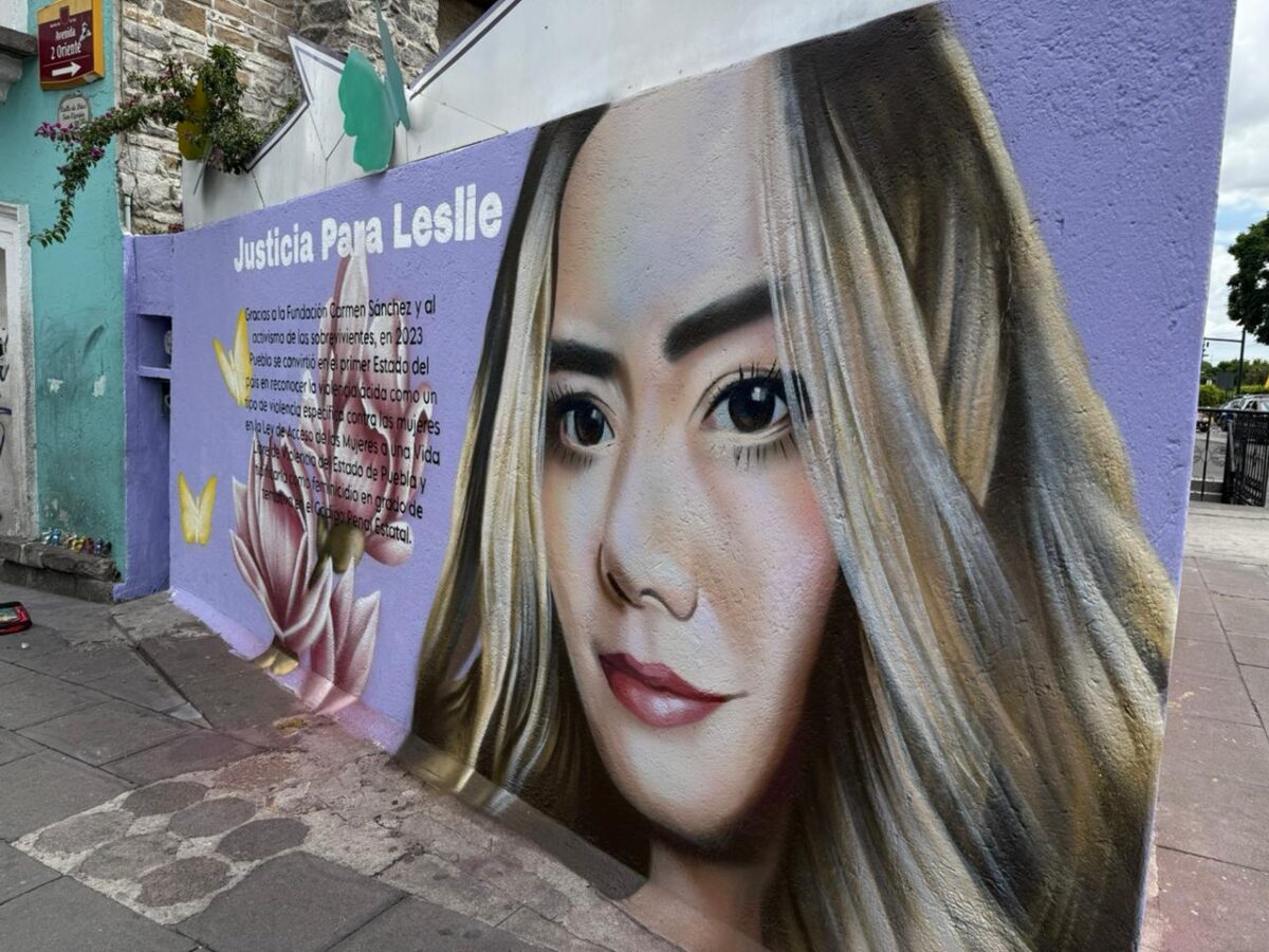 La fundación Carmen Sánchez pintó un nuevo mural para visibilizar a las víctimas de violencia ácida que ha habido en Puebla.