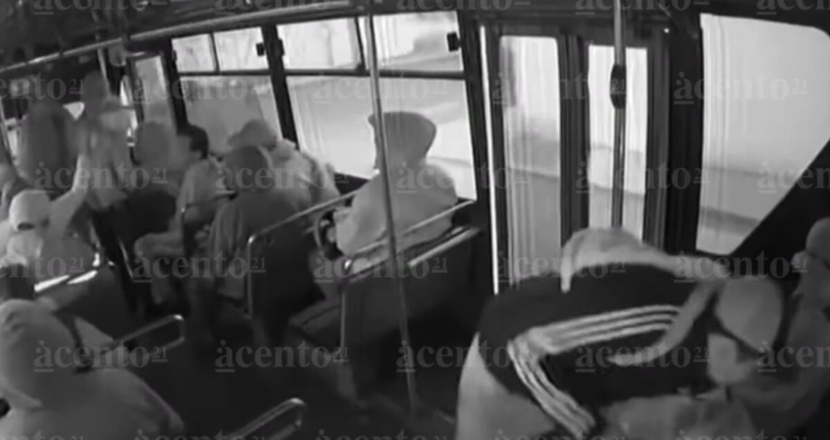 ¡Xonacatepec insegura! A punta de pistola asaltan a pasajeros de la ruta 68