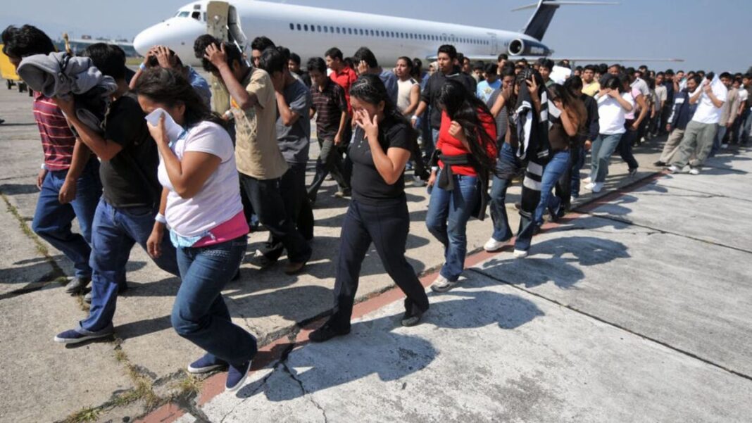 https://acento21.com/puebla/en-medio-ano-son-deportados-4-mil-487-migrantes-poblanos-de-estados-unidos/50621/