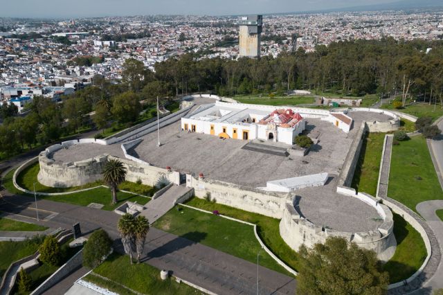 Las paradas del Cablebús de Puebla podrá construirse sin afectar zonas de valor histórico o arqueológico. Así lo confirmó Manuel Villarroel, delegado del Instituto Nacional de Antropología e Historia (INAH),