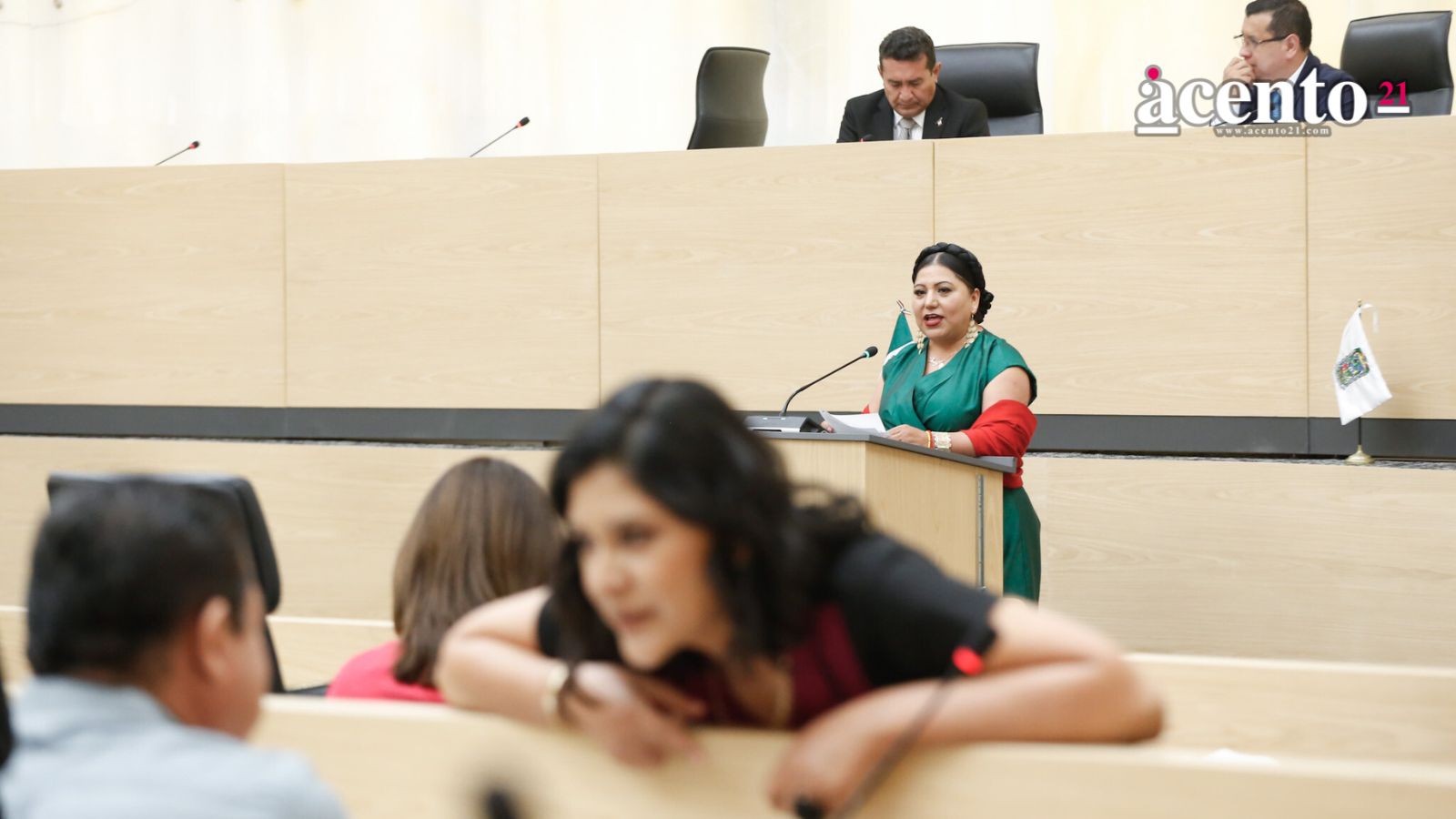 Congreso aprueba inclusión de mujeres como choferes del transporte público en Puebla