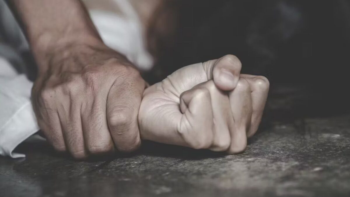 Denuncian presunto abuso sexual en escuela de actuación de Puebla
