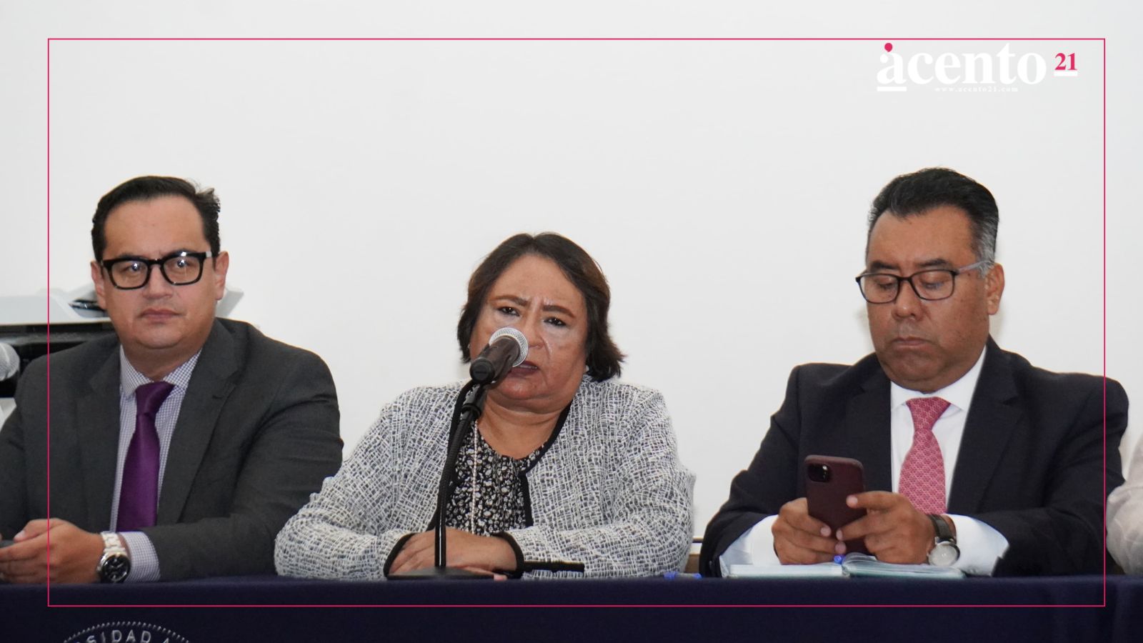 Pseudo estudiantes agredieron a Lilia Cedillo y simpatizantes con armas blancas; BUAP ya investiga